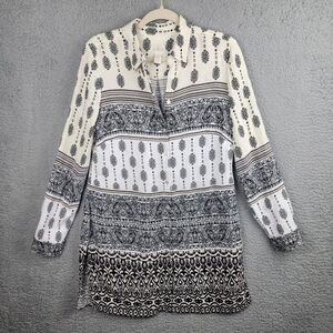 Chicos Black Cream Color Block Geo Print Button Front Tunic Top Size 0 Side Slit
